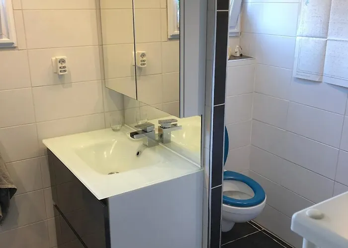 Maison Familiale Sur La Presqu'ile De Giens Tatil Evi Hyères